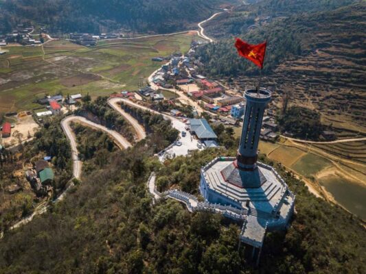 Stunning view from Lung Cu Flag Point