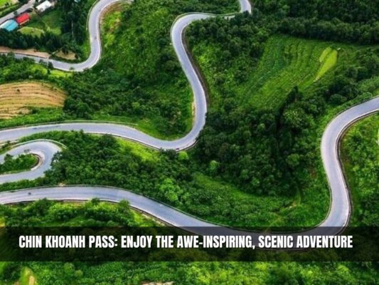 Chin Khoanh Pass offers stunning views