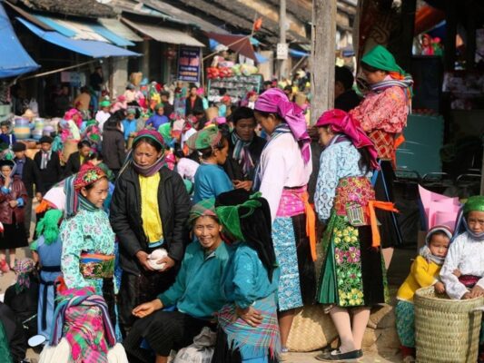 feature Dong Van market | Ha Giang Nomad