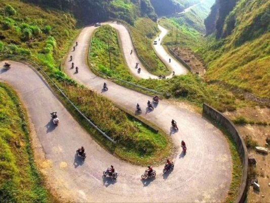 How Long Does the Ha Giang Loop Take?