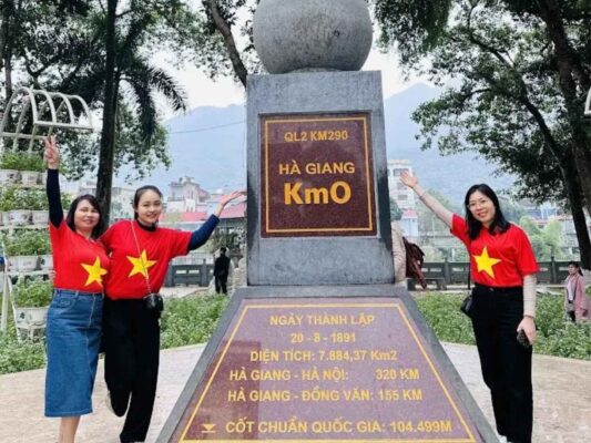 feature Zero Milestone in Ha Giang | Ha Giang Nomad