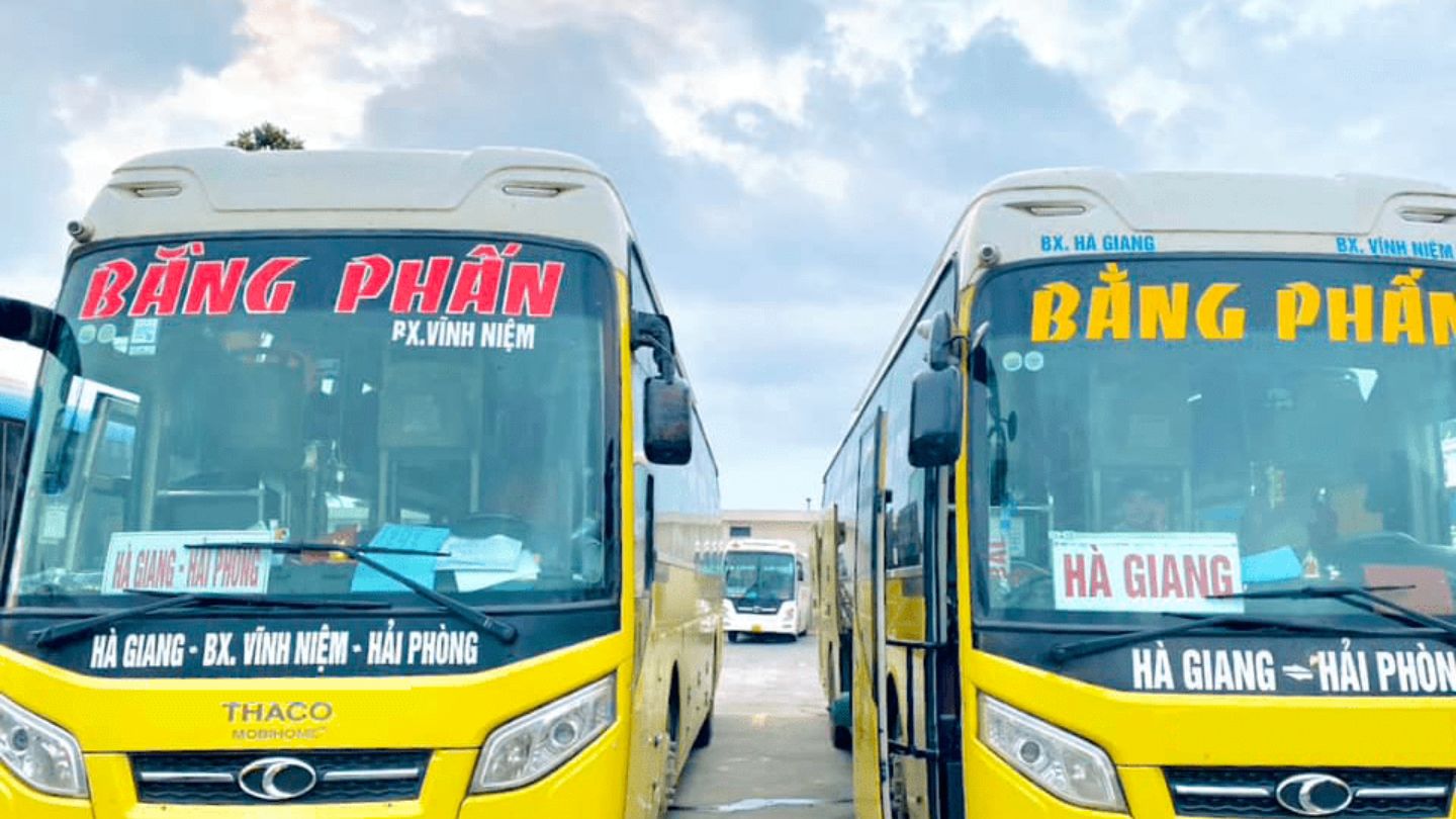 Relax in style on VIP sleeper bus Hanoi to Ha Giang