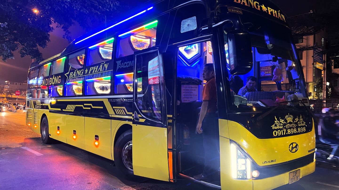 Night Bus Hanoi to Ha Giang provides a smooth journey