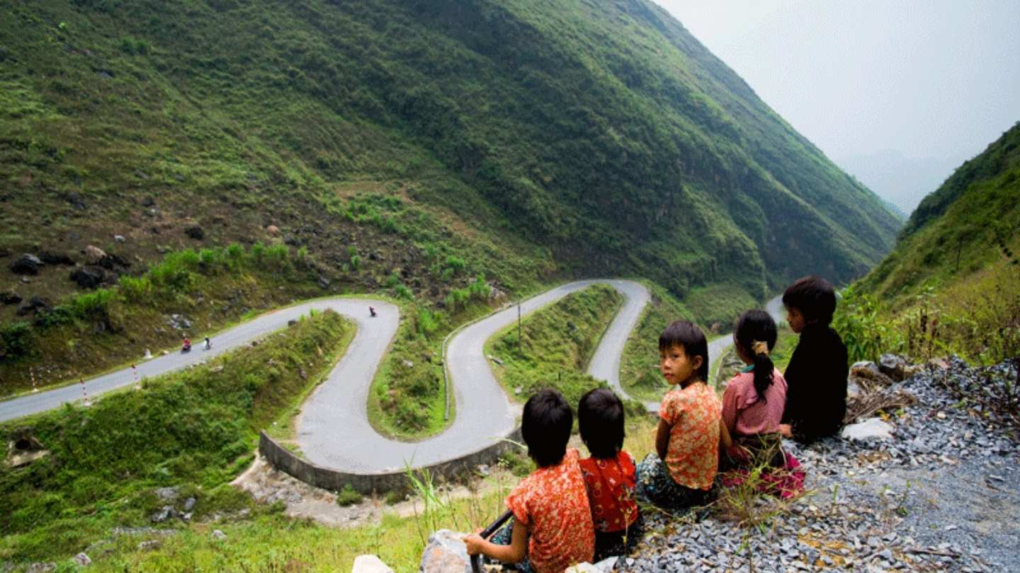 Experience stunning roads on Ha Giang Loop June