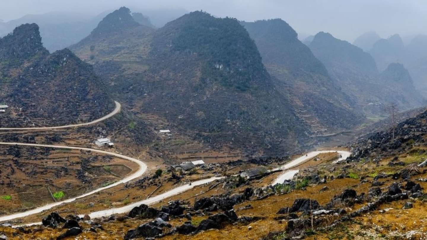 Ha Giang Loop September features vibrant green rice terraces