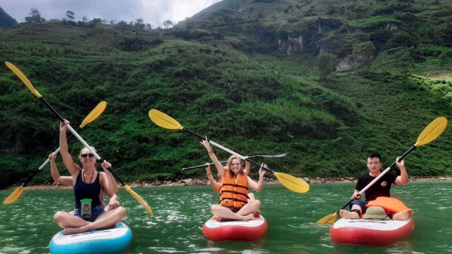 Enjoy trekking along Ha Giang Loop in February