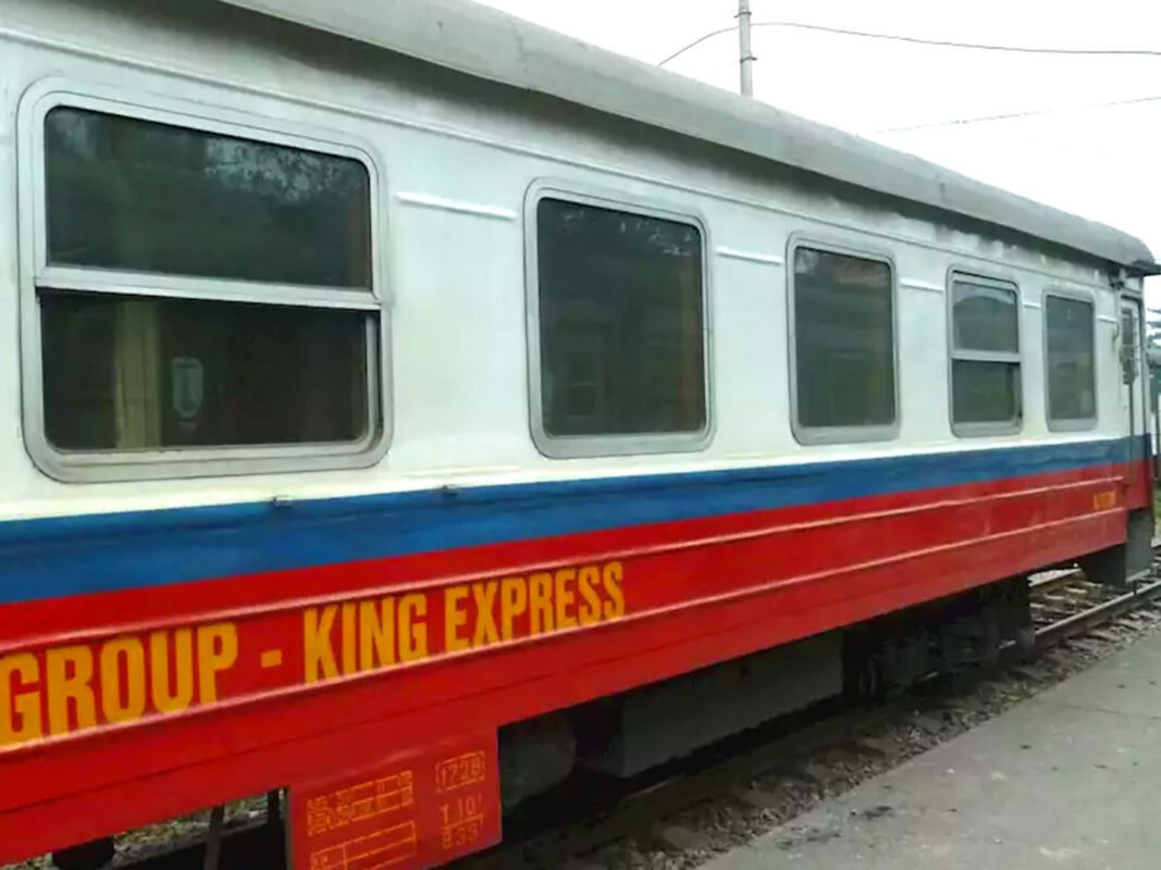 King Express Train: Hanoi Sapa Train