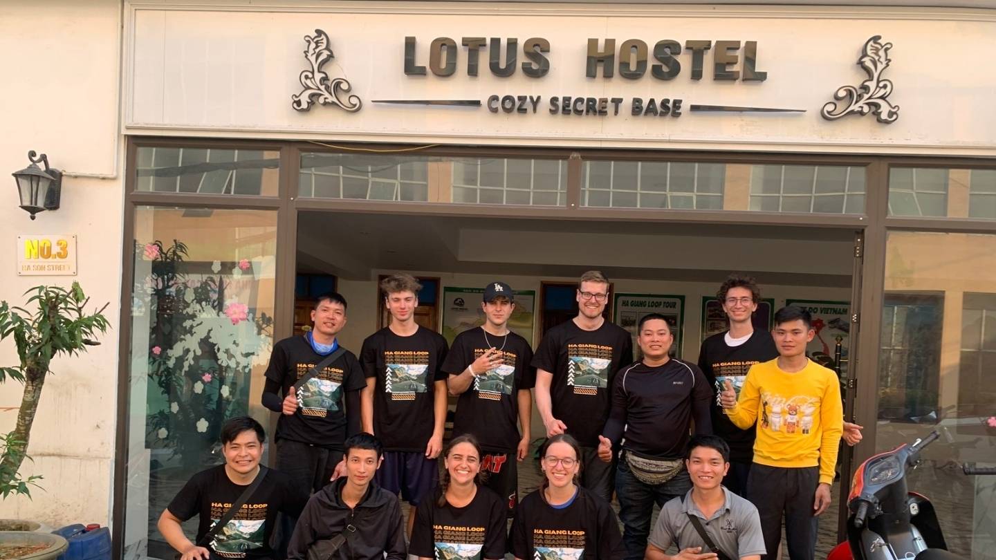 Ha Giang Lotus Hostel and Tours offers comfortable accommodations