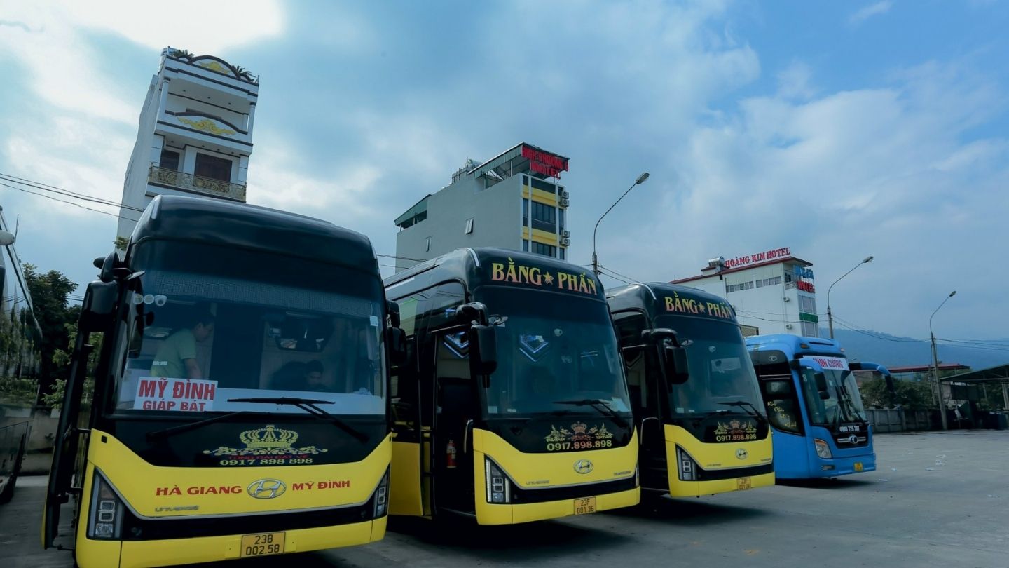 Book your Cabin Bus Hanoi to Ha Giang today