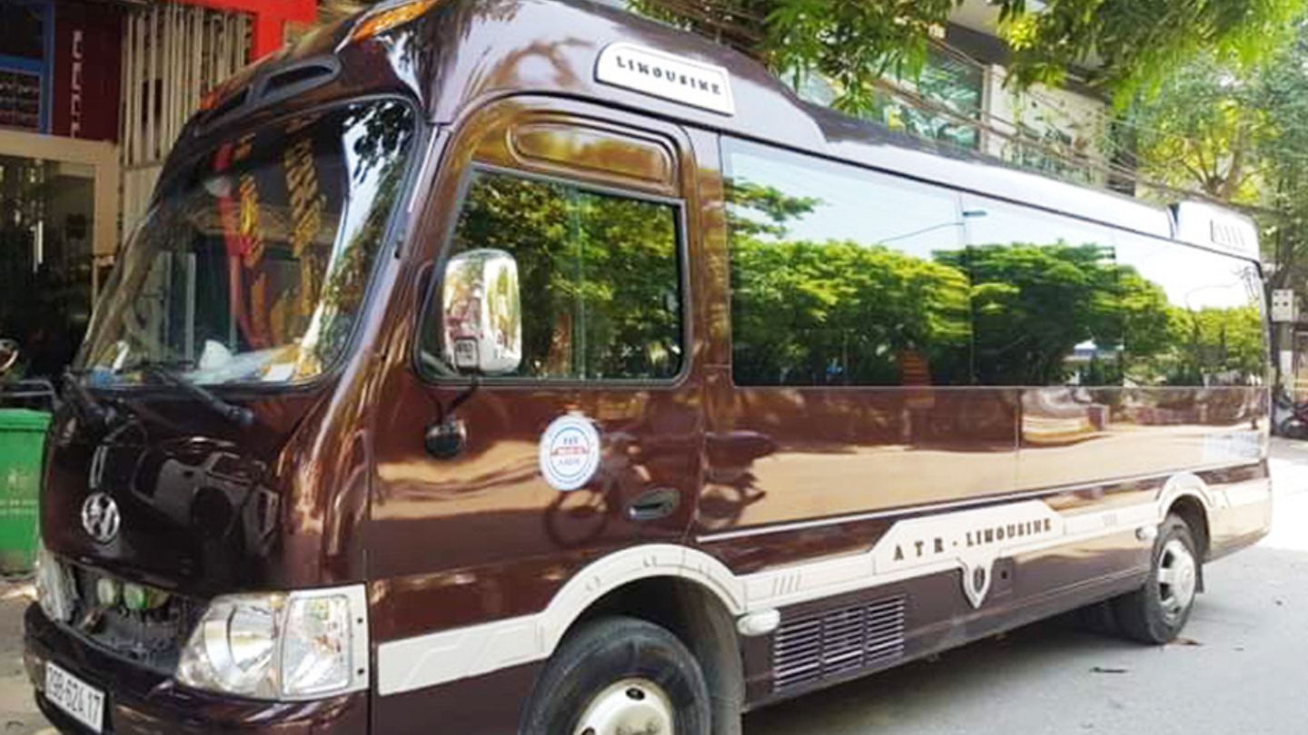 VIP sleeper bus Hanoi to Ha Giang ensures comfort