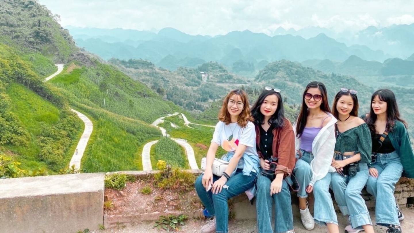 Enjoy the greenery of Ha Giang Loop July