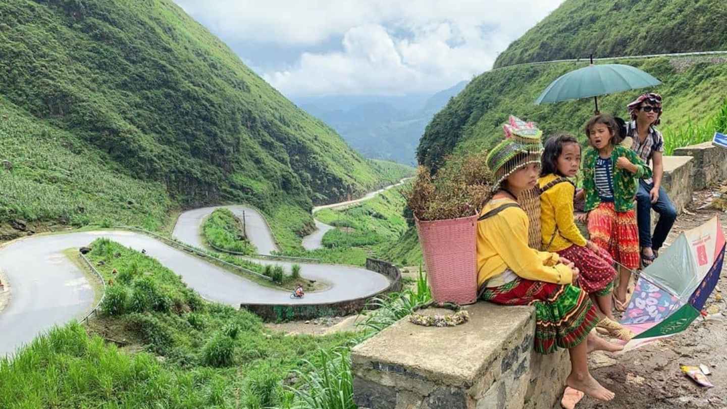 Ha Giang Loop September welcomes travelers with cool weather