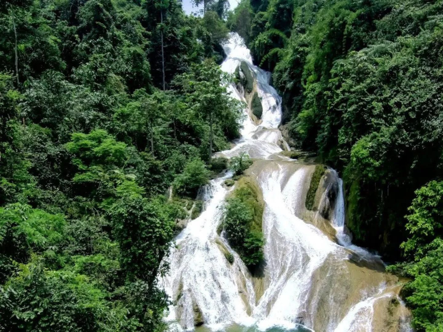 Ha Giang Waterfalls