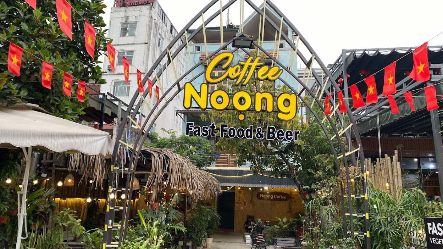 Noong Cafe