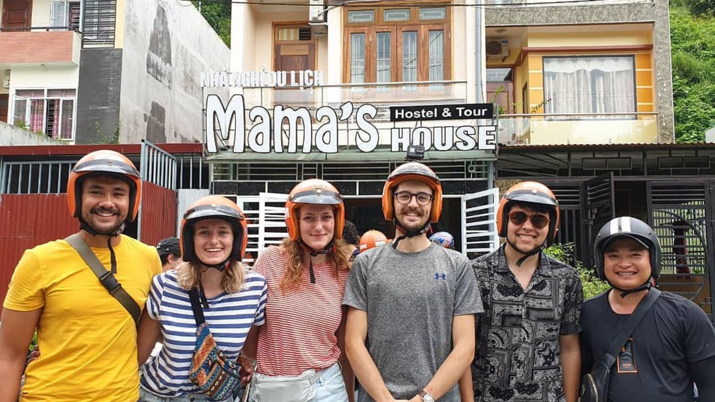 Mama's Homestay Ha Giang offers cozy rooms