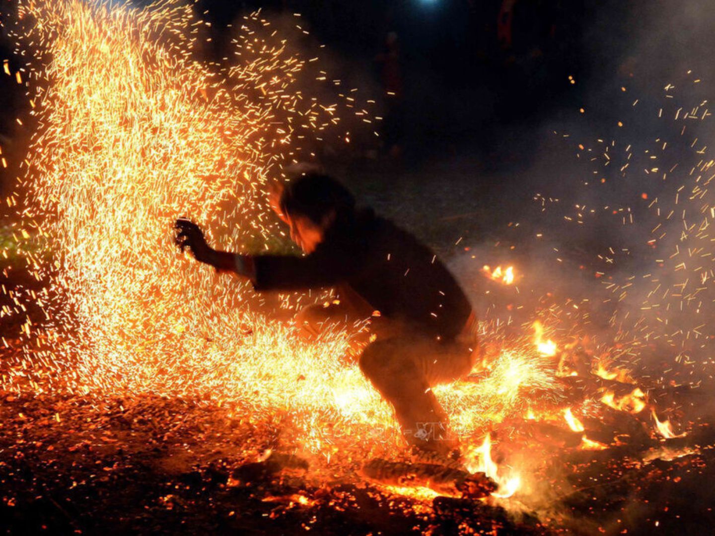 Pa-Then-fire-dancing-festival-brings-together-culture
