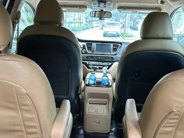 hanoi ninh binh private car 7 seats 10 | Ha Giang Nomad